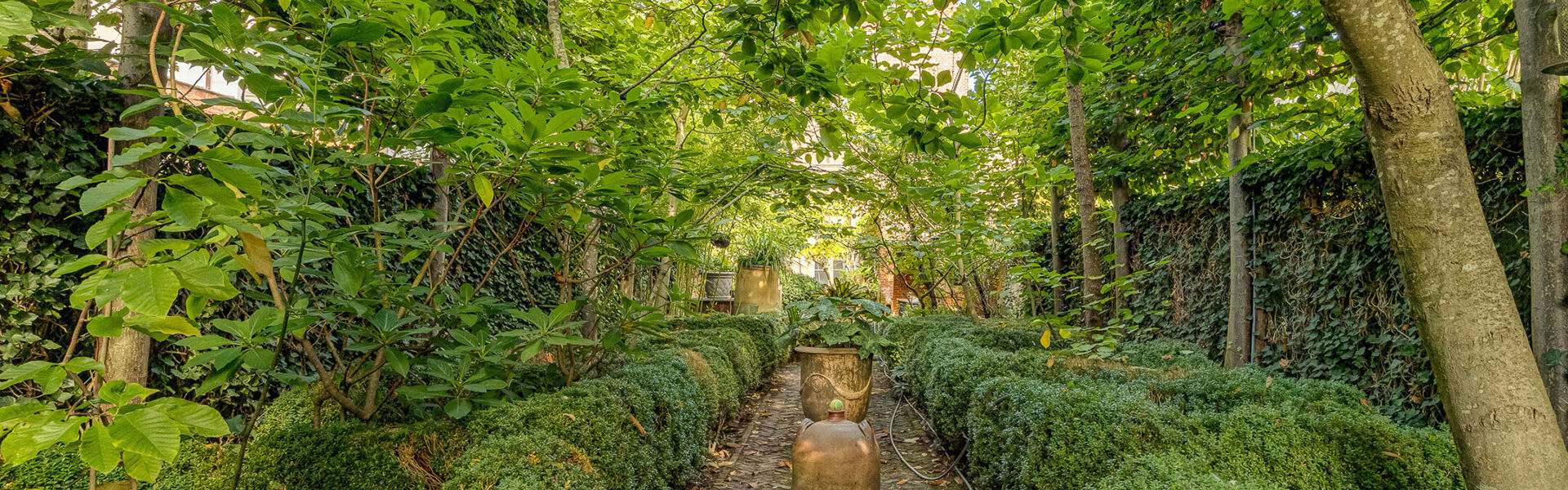 Gebouw voor gemengd gebruik te koop in Sint-Niklaas