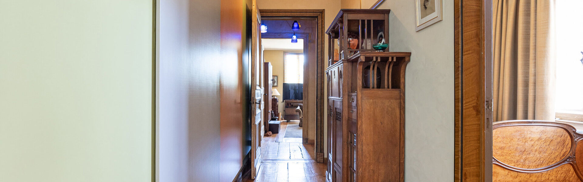 Gebouw voor gemengd gebruik te koop in Sint-Niklaas