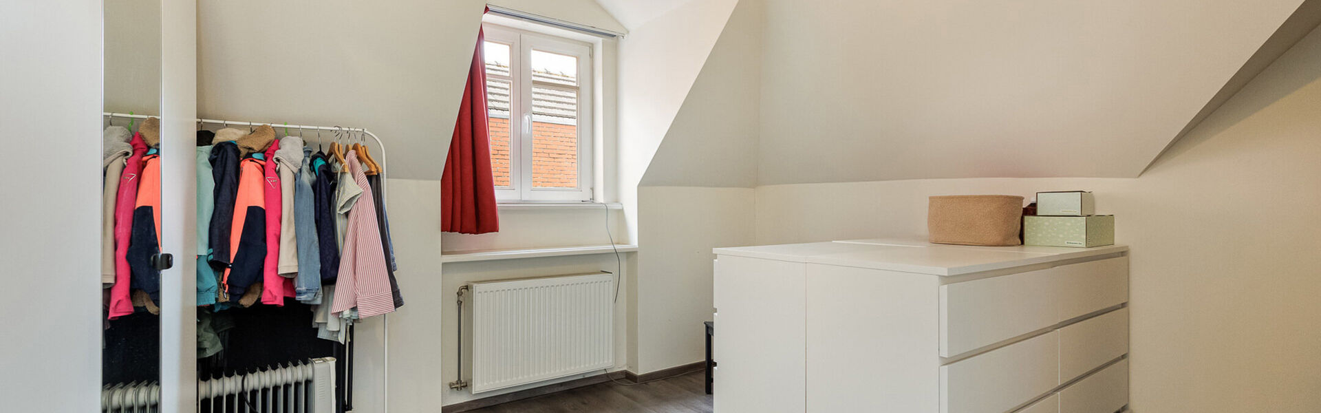 Gebouw voor gemengd gebruik te koop in Waasmunster