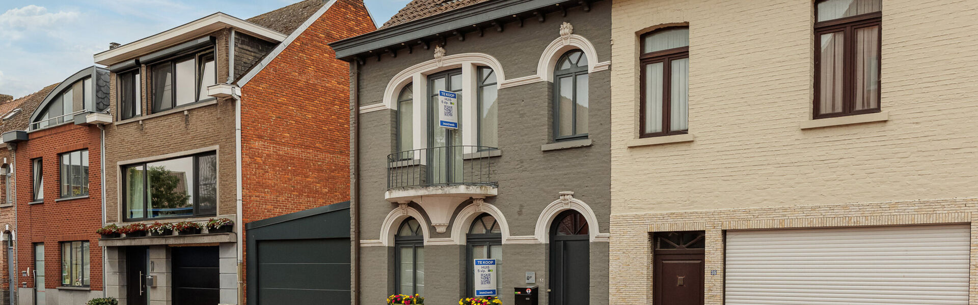 Gebouw voor gemengd gebruik te koop in Waasmunster
