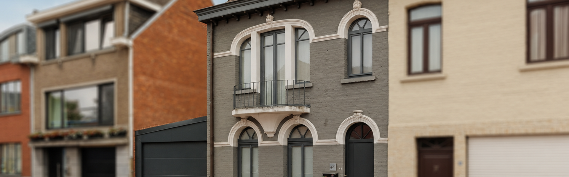 Gebouw voor gemengd gebruik te koop in Waasmunster