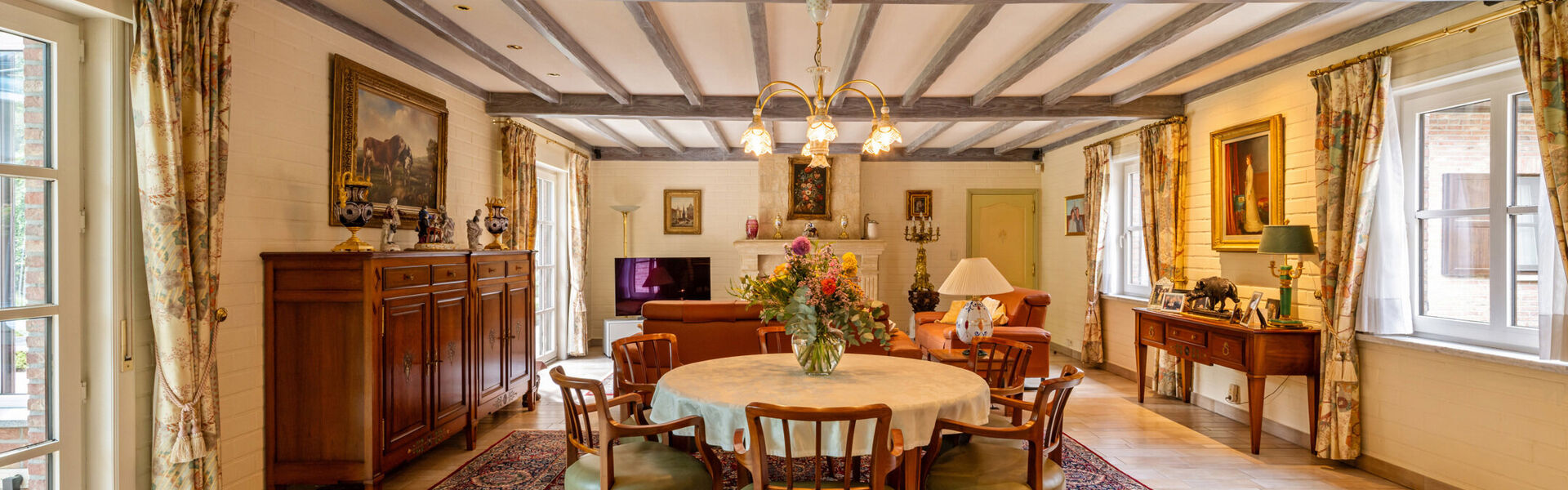 Villa te koop in Waasmunster