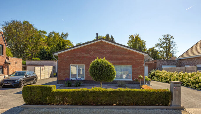 Gebouw voor gemengd gebruik te koop in Hamme