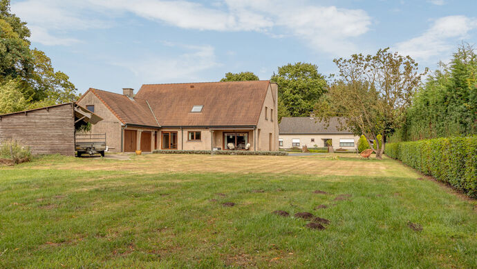 Huis te koop in Waasmunster
