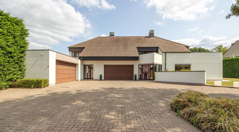 Gebouw voor gemengd gebruik te koop in Aalst Hofstade