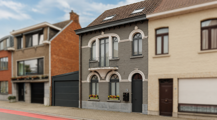 Gebouw voor gemengd gebruik te koop in Waasmunster